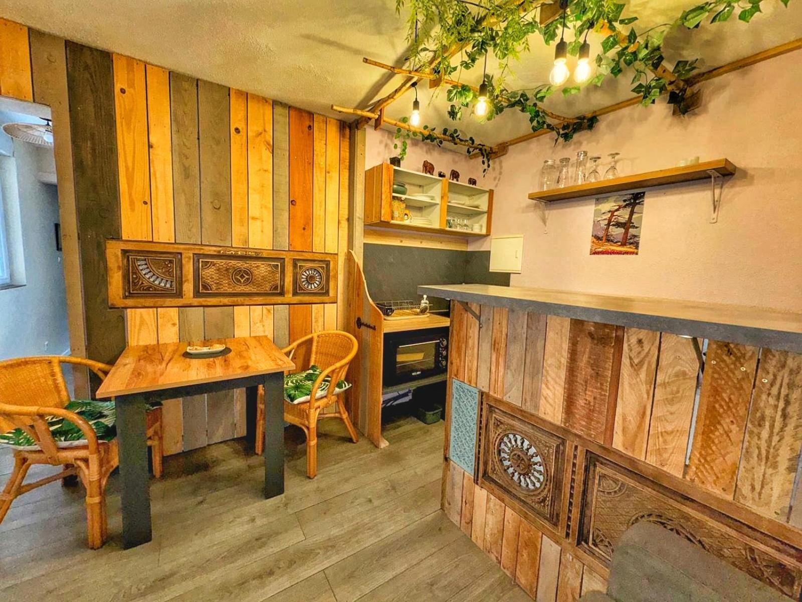 L'Échappée belle à l'Étang d'Anty -appartement Saint-Nabord Habitación foto