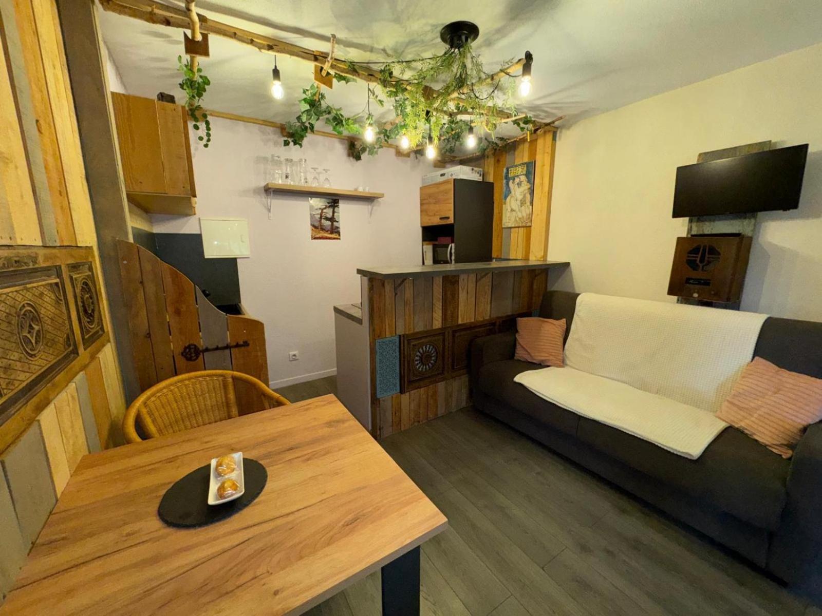 L'Échappée belle à l'Étang d'Anty -appartement Saint-Nabord Habitación foto
