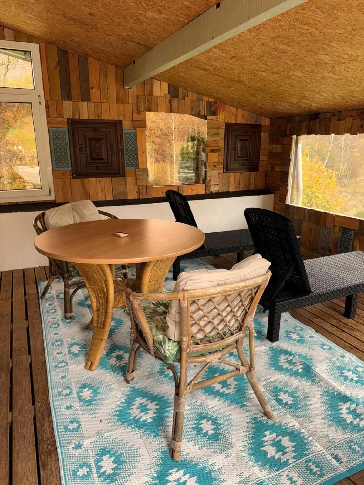 L'Échappée belle à l'Étang d'Anty -appartement Saint-Nabord Exterior foto